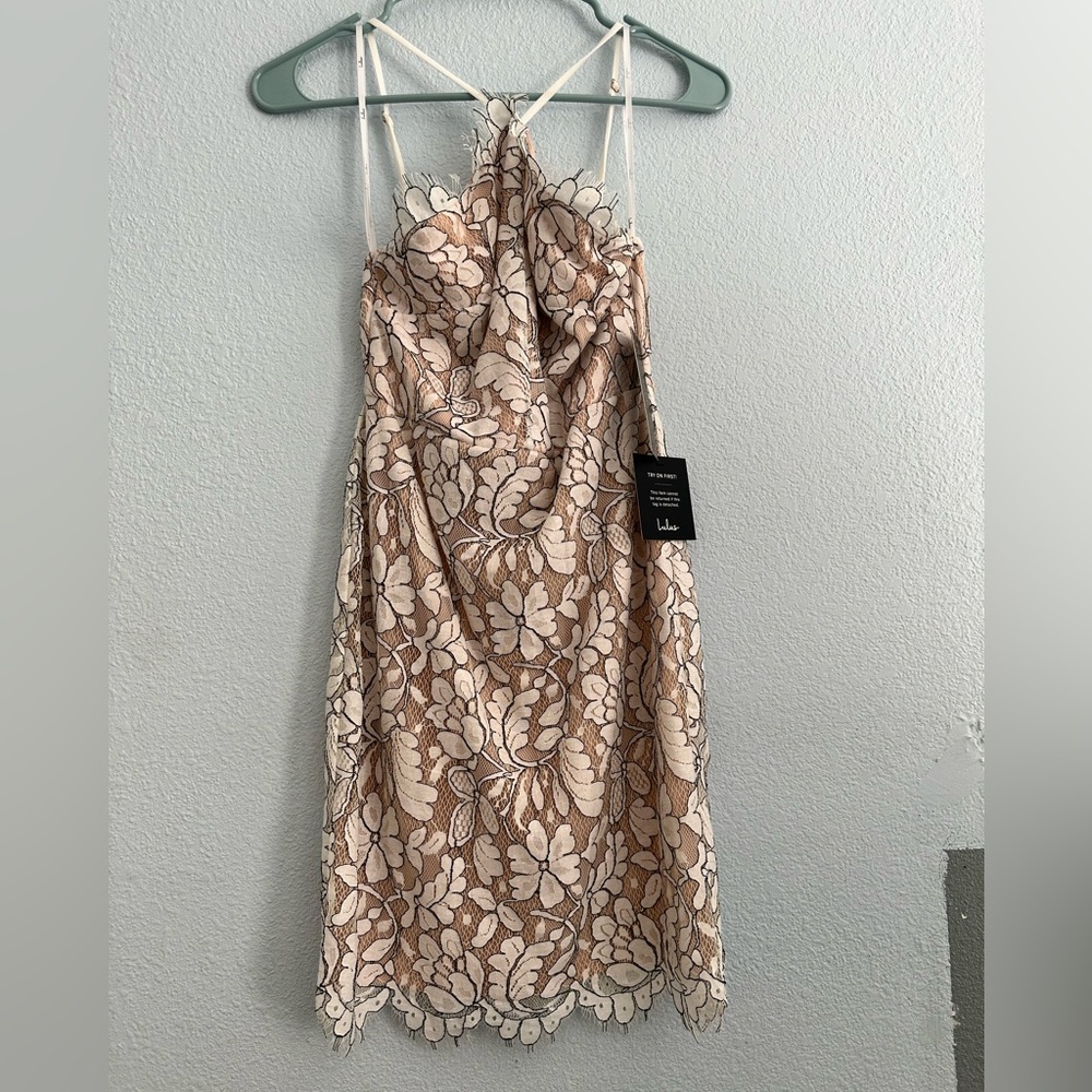 Lulus Lace dress